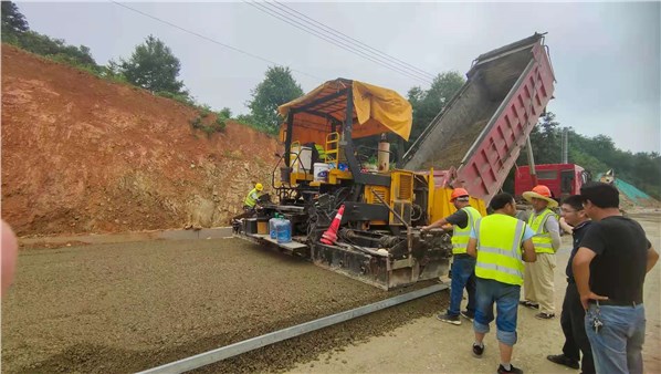 重磅消息！G353岳阳东站至三荷机场快速通道9月底开放交通