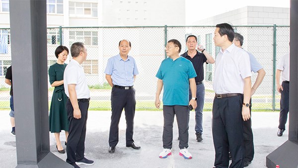 省政府副秘书长季心诠一行赴岳调研省运会筹备工作