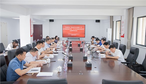 李建华调研重点项目建设情况并开展“守牢政府债务风险底线”主题调研座谈会